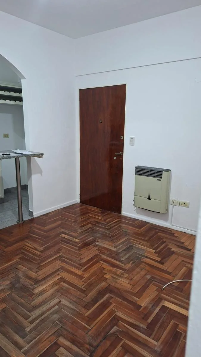 Departamento de Dos Ambientes y Medio en Alquiler en Avellaneda
