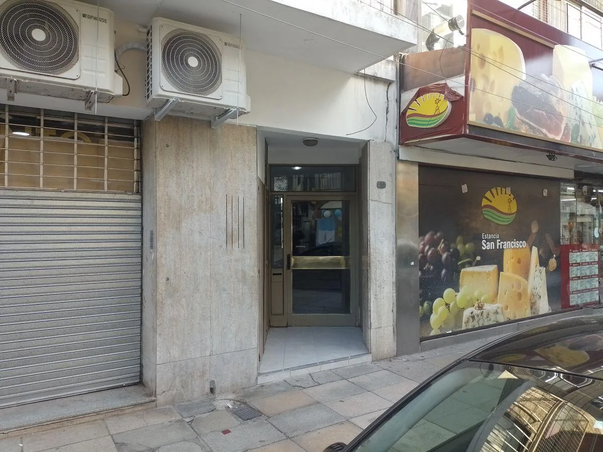 Deparatamento 3 Amb. C/terraza Centrico Av San Martin 85 - Ramos Mejia
