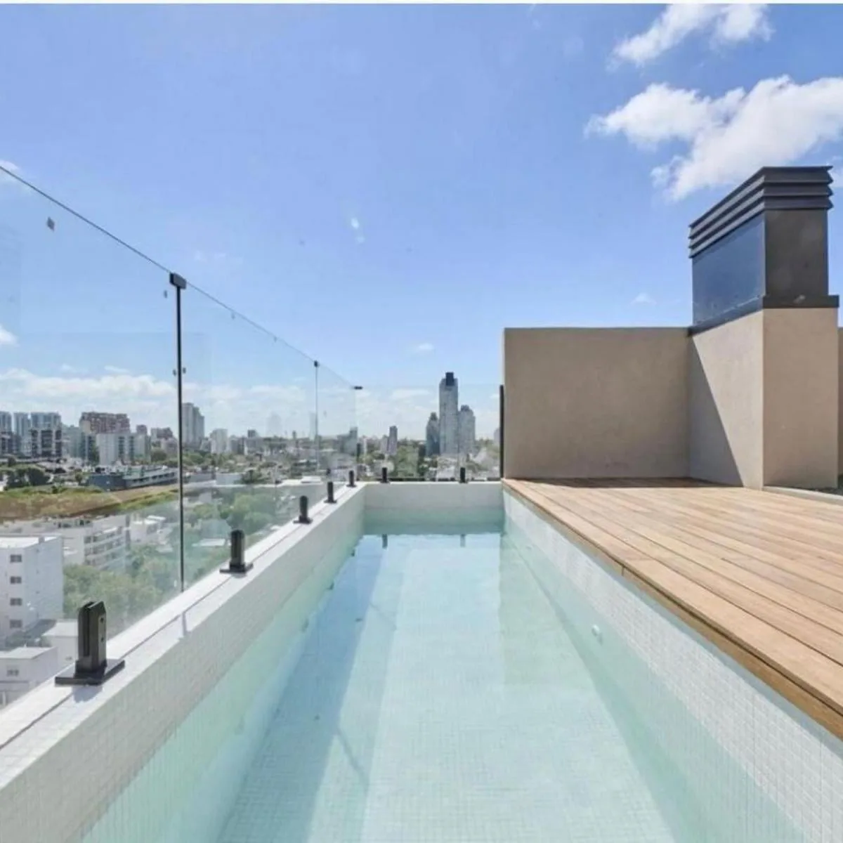 Studio com varanda, novo