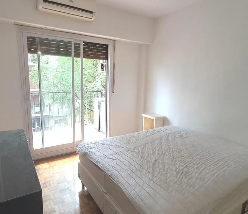 Departamento en Monoambiente Dividido - con Balcón
