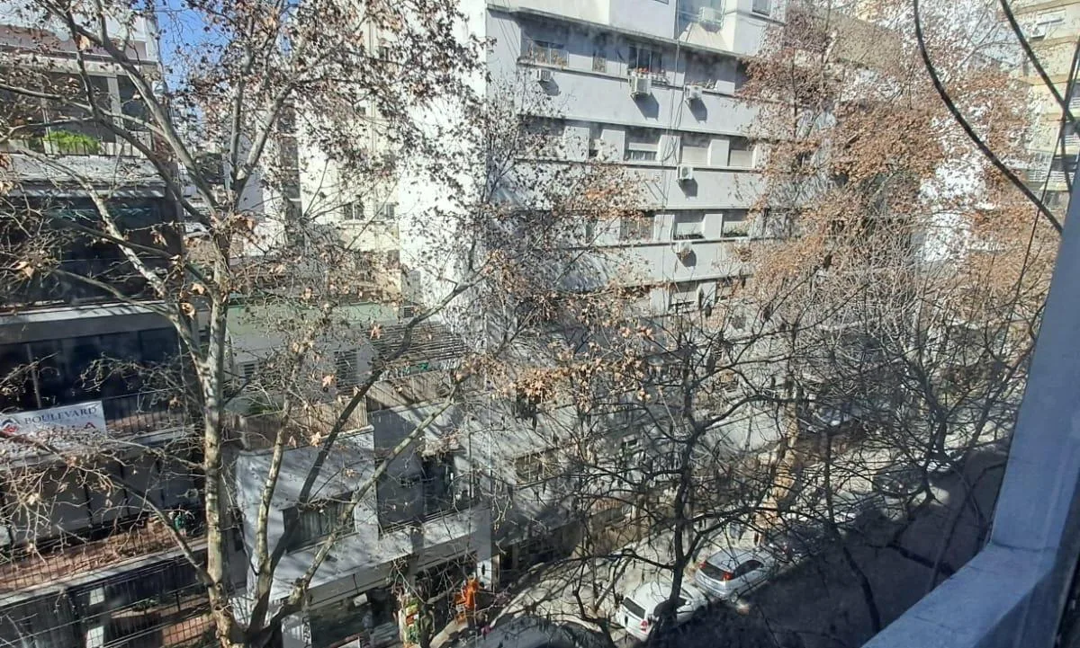 Lindo Monoambiente a 50 m del Boulevard Charcas!
