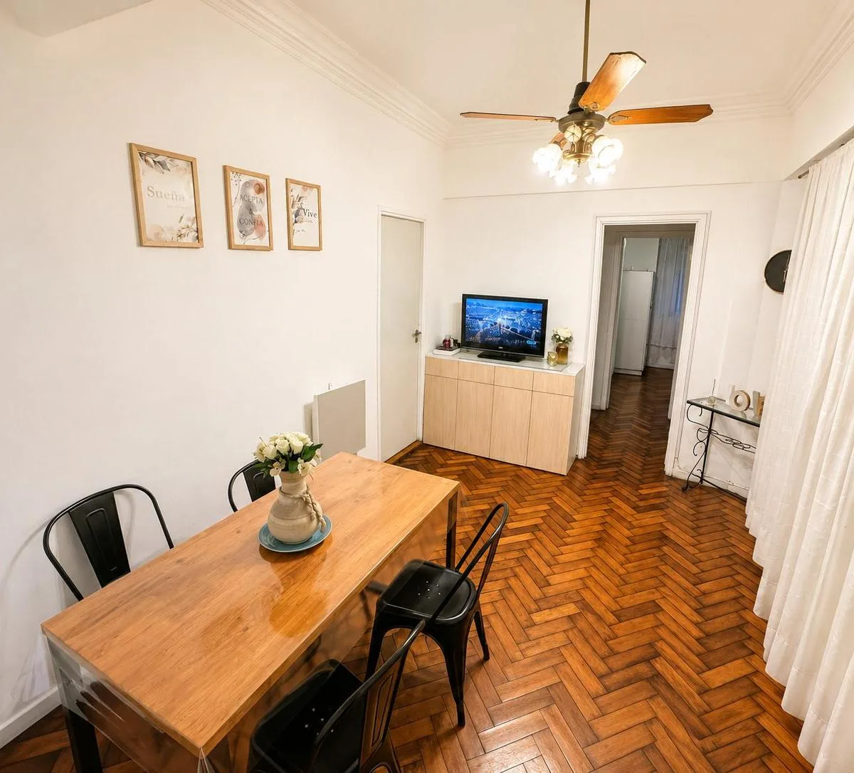 Departamento 3 Ambientes con Balcón en Flores 64 m&sup2;
