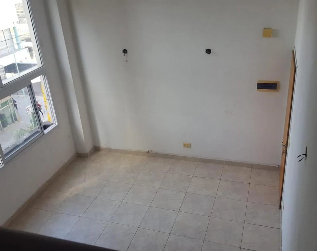 Loft en Alquiler | 1 Dormitorio | 2do Piso | Banfield