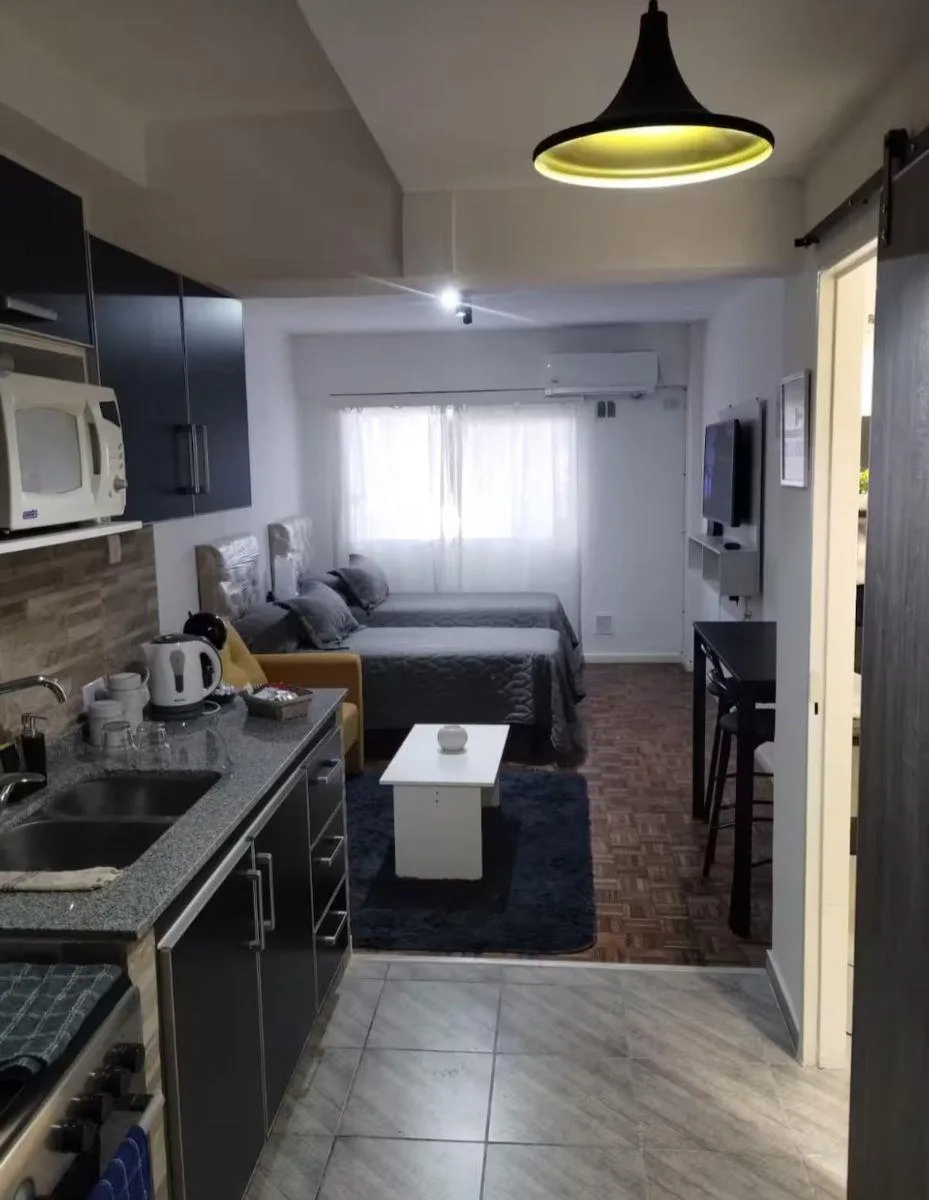 Ambiente Amoblado con Excelente Ubicación