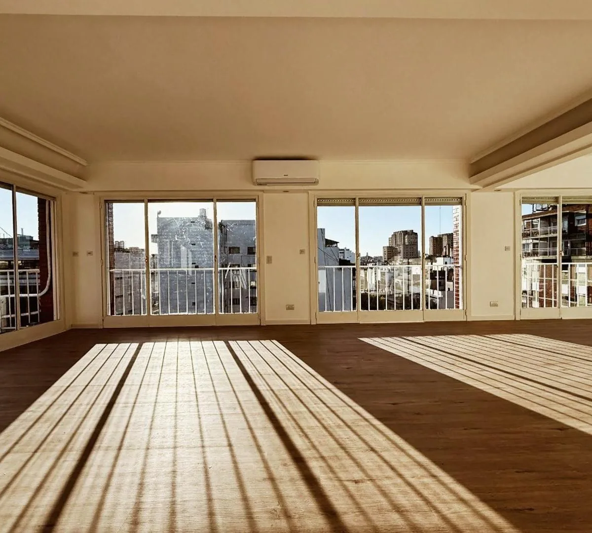 Semipiso 5 Ambientes - Piso Alto