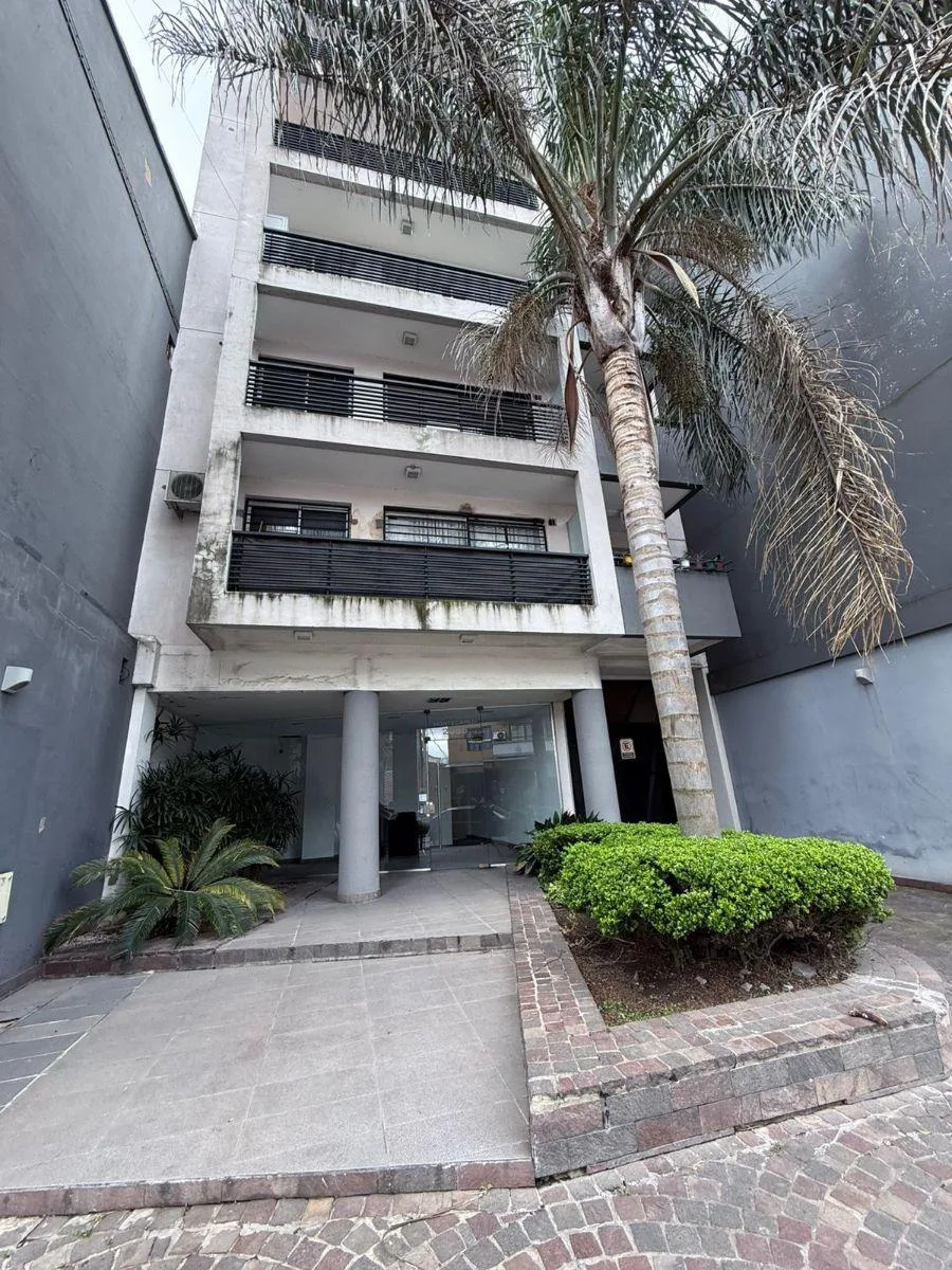 En Alquiler 2 Amb Tipo Duplex con 2 Balcones en Lanus