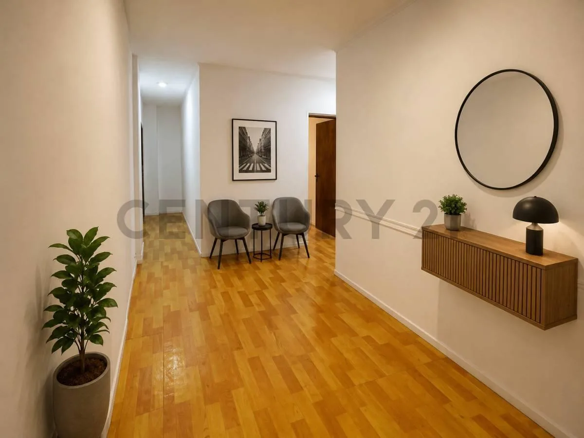 4 bedrooms, rear patio