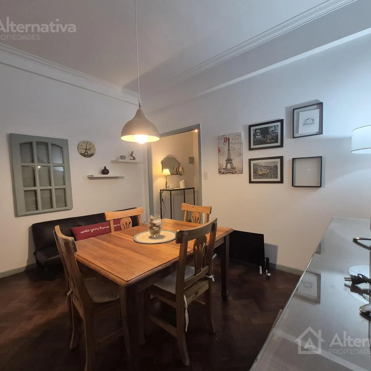 Imóvel: 2 quartos, Flores