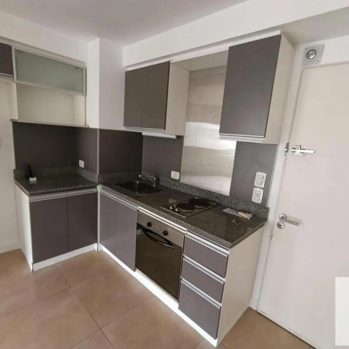 44 m² contrafrente norte, balcón