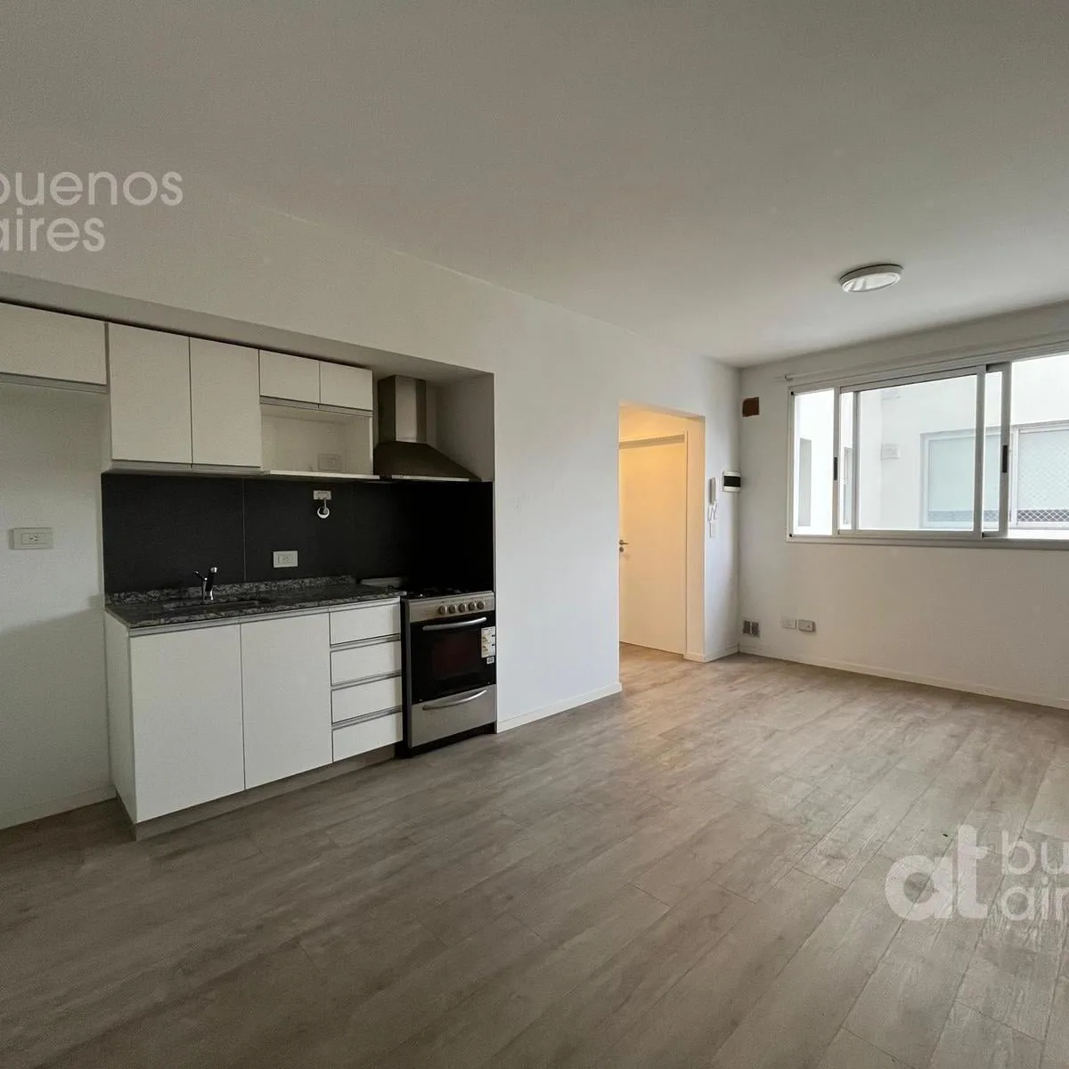 Dos Ambientes con Balcón en Alquiler Villa Crespo