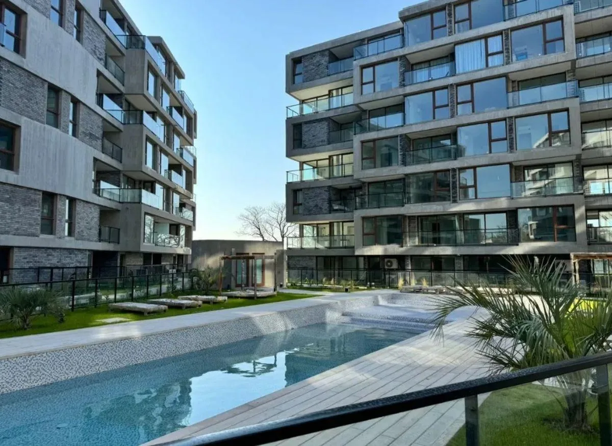 Alquiler 2 Ambientes con Cochera Nuevo Quilmes Residencias