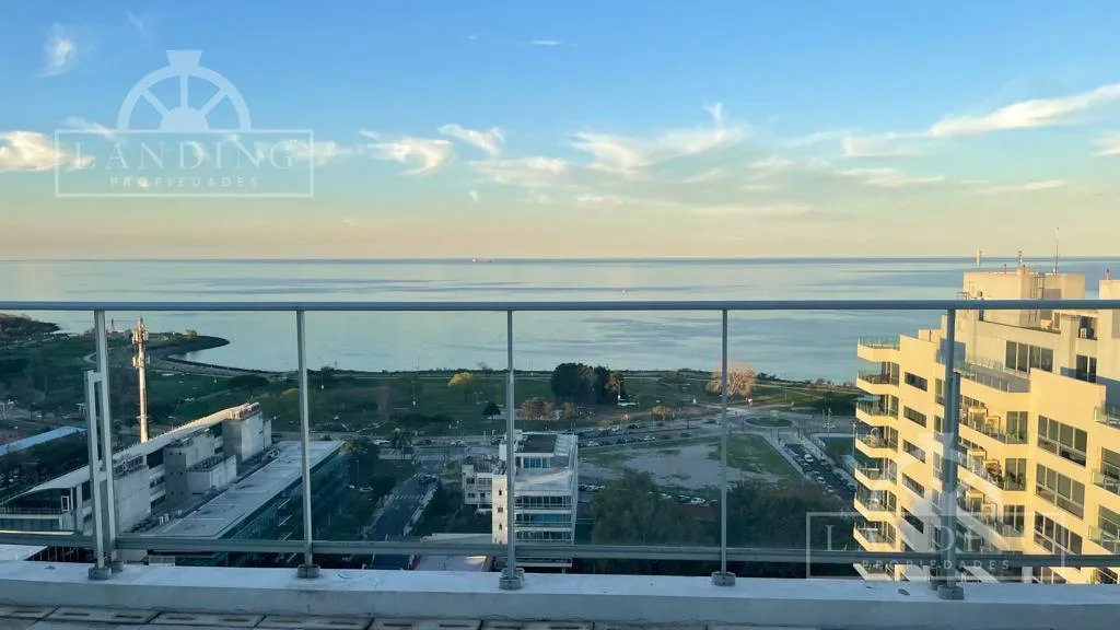 2-room unit with balcony and parking