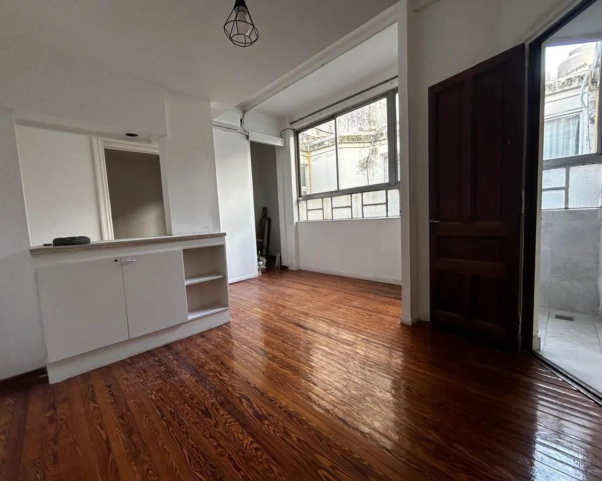 Recoleta 3-room renovated