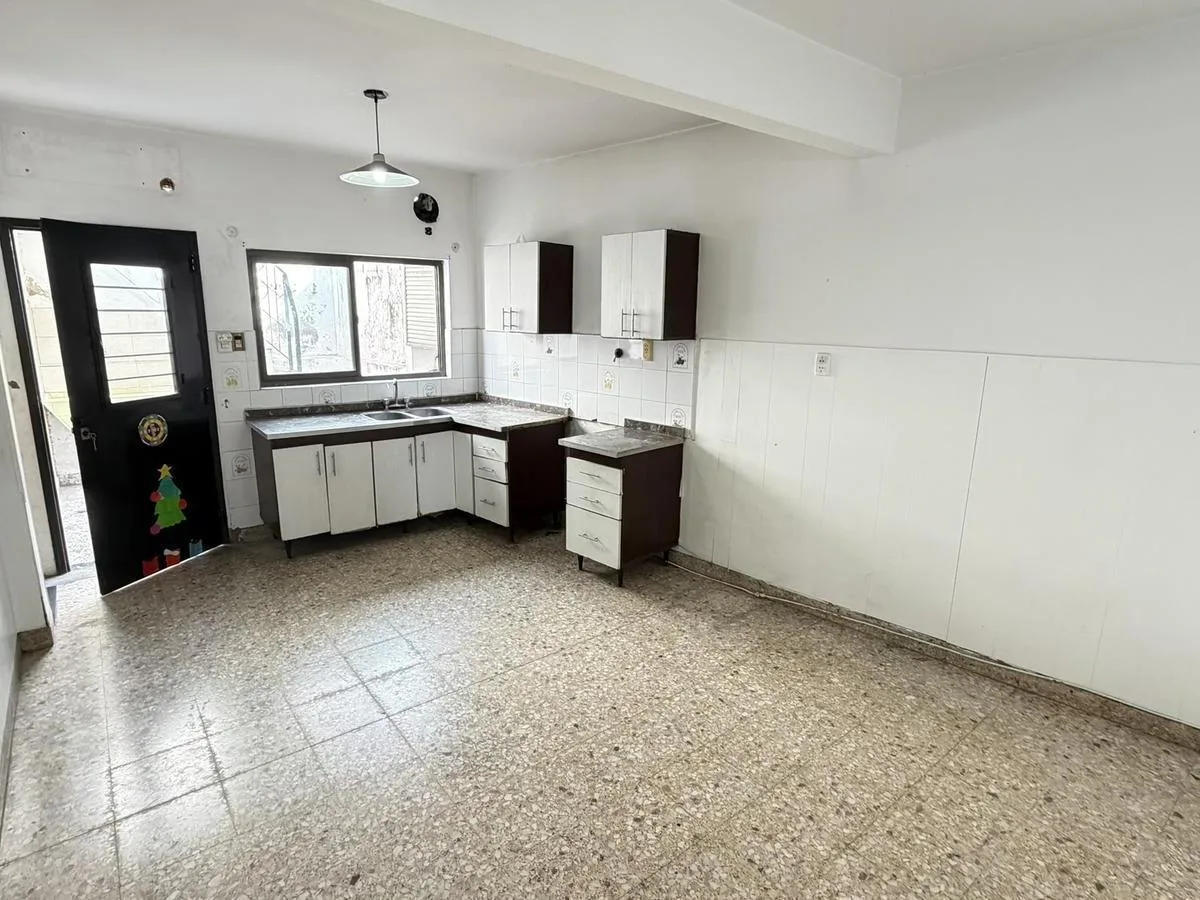 Departamento en Alquiler en Lanús
