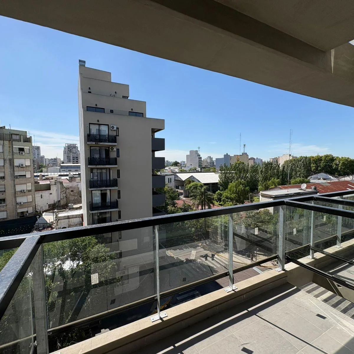 Departamento en Alquiler a Estrenar en Floresta. 4g