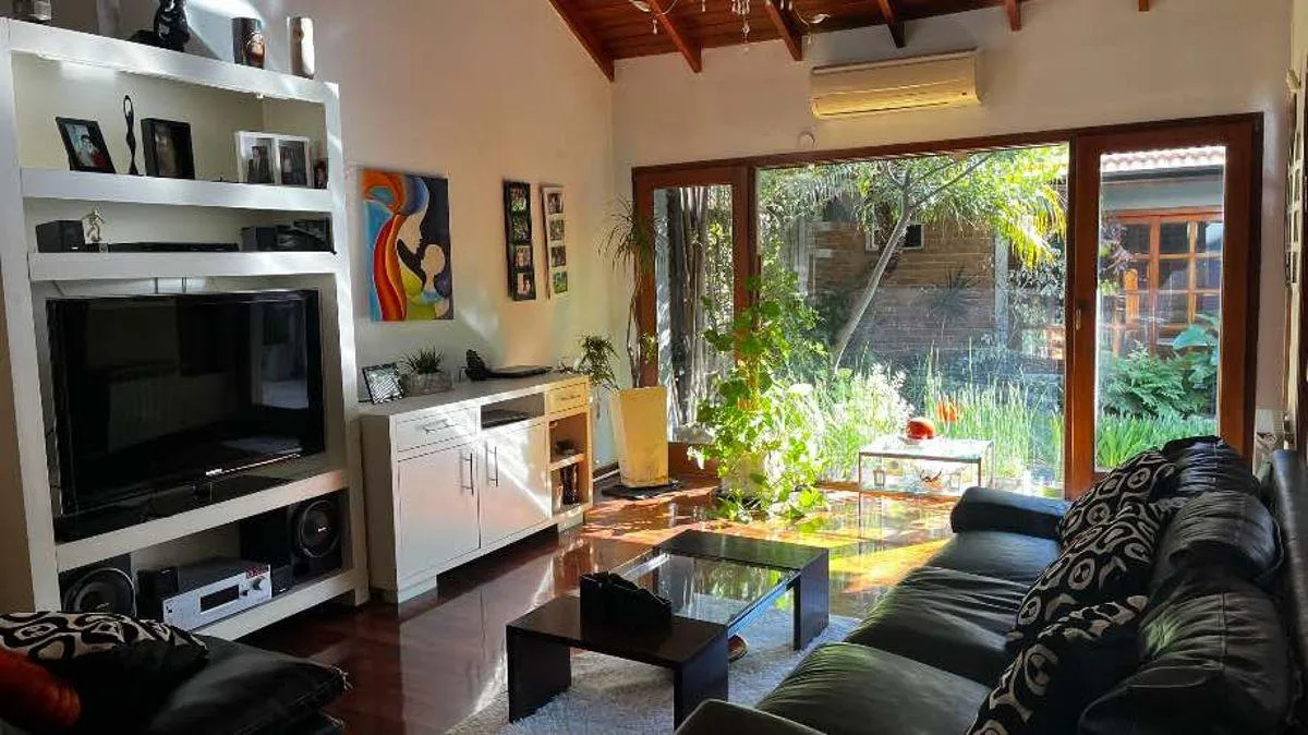 Casa refaccionada con quincho