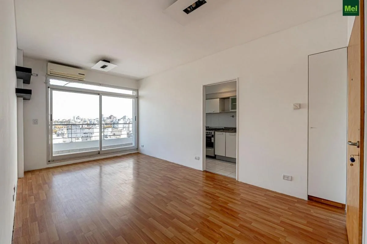 Excelente Departamento 2 Ambientes con Cochera y Baulera en Villa Urquiza