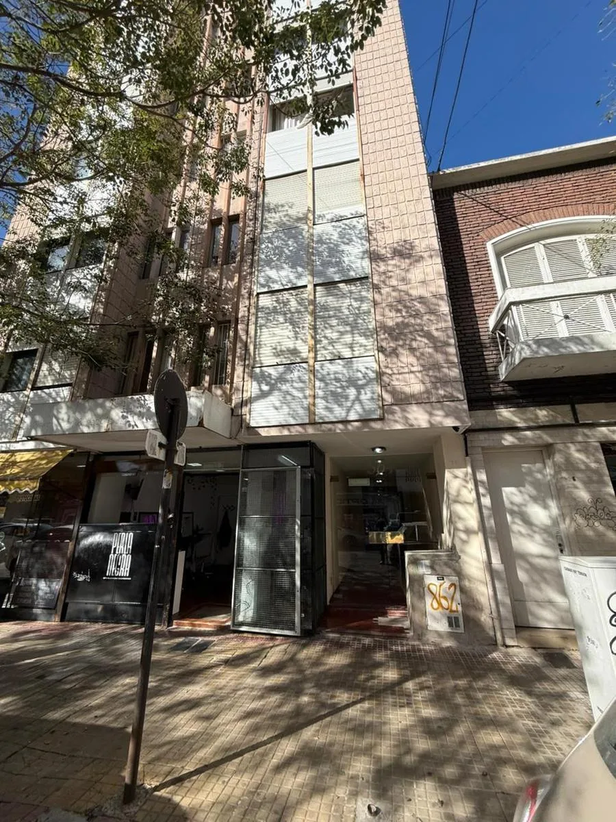Departamento contrafrente 48