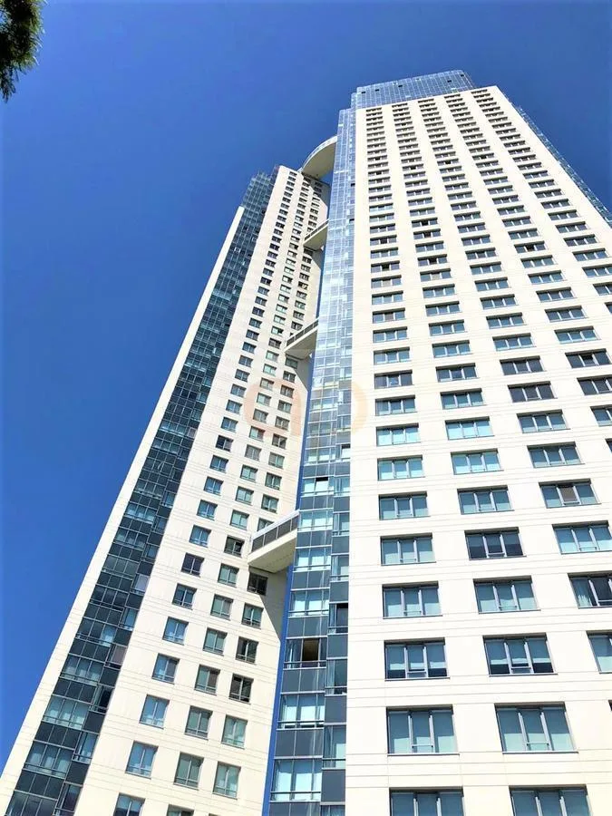 U$s 7.000 - 5 Amb (359 M) - Puerto Madero - El Faro - Azucena Villaflor 600 (Dad - 1)