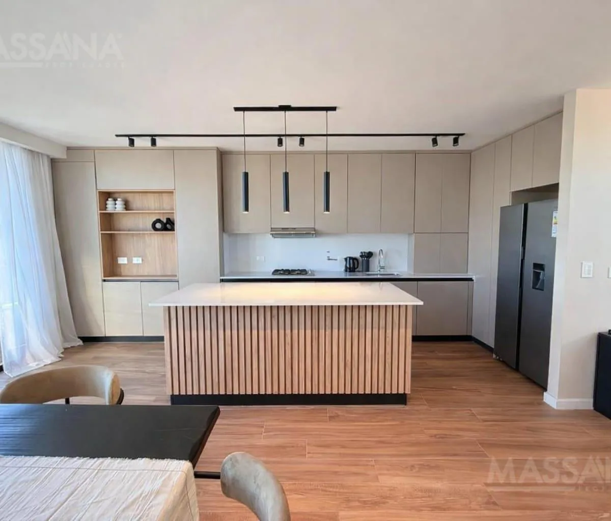 Alquiler de Dpto 4 Ambientes con Terraza Propia de 125 m&sup2; - 2 Cocheras Fijas y Baulera
