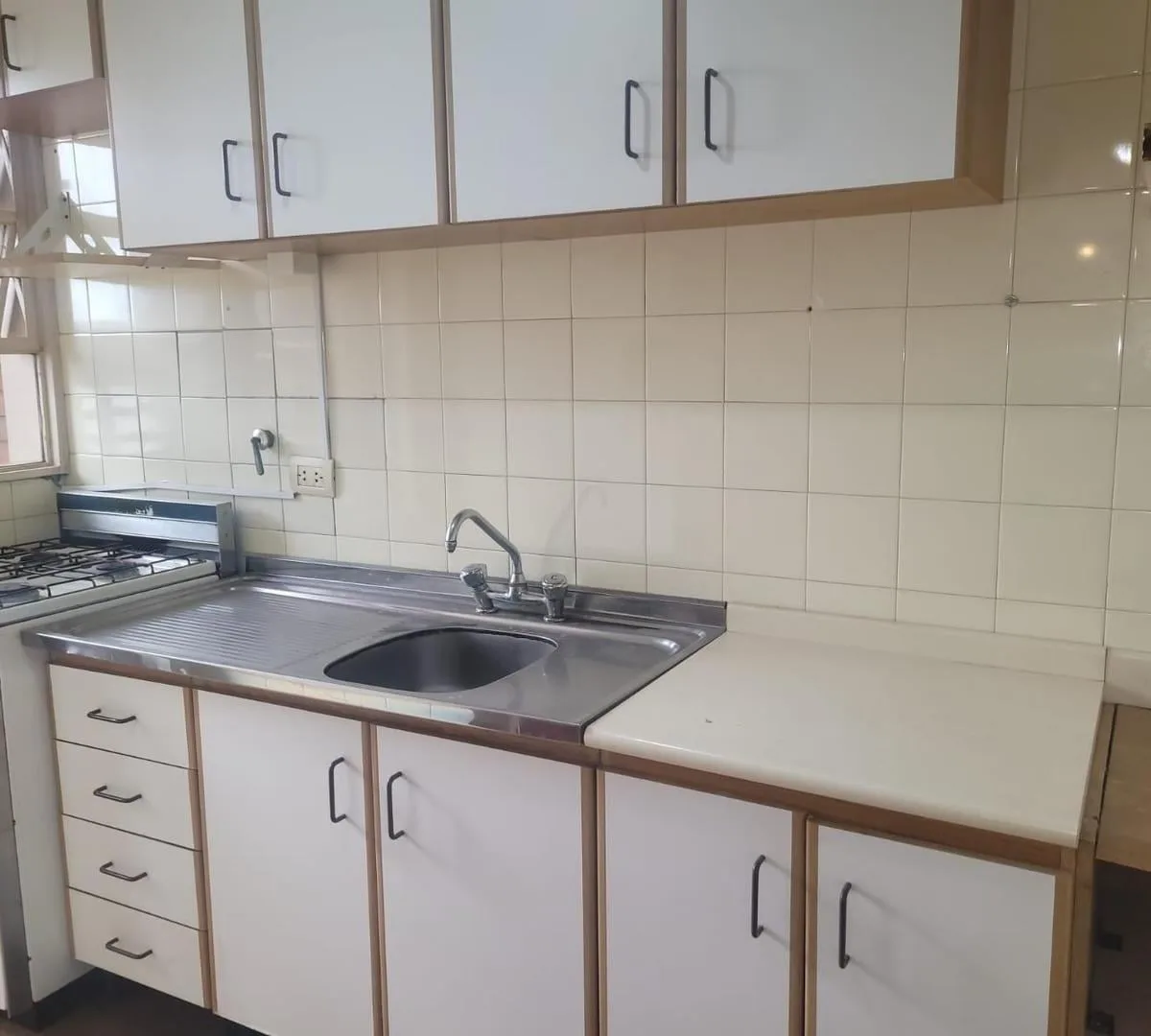 Listing: 1 bedroom, Avellaneda