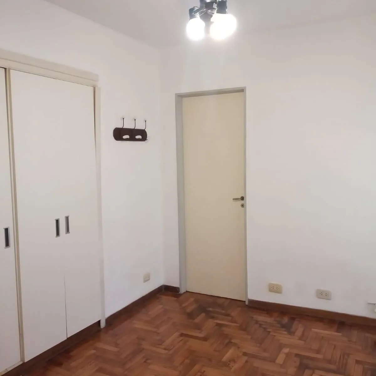 1 спальня, 31 м², метро Лория