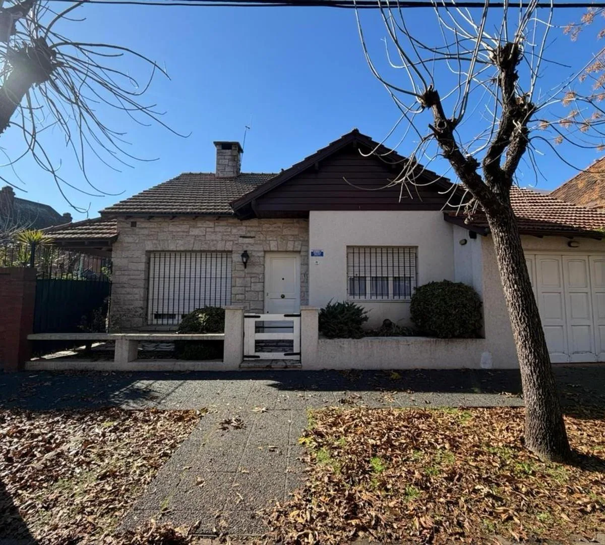 3BR house with pool