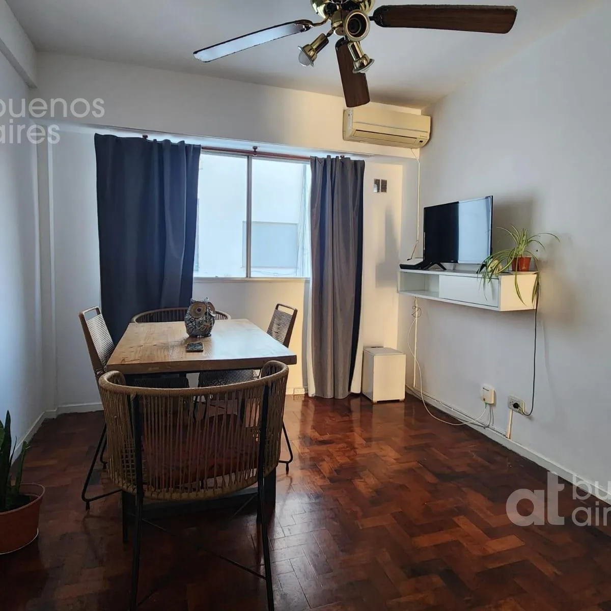 Departamento de Dos Ambientes en Monserrat Para Alquiler Temporario