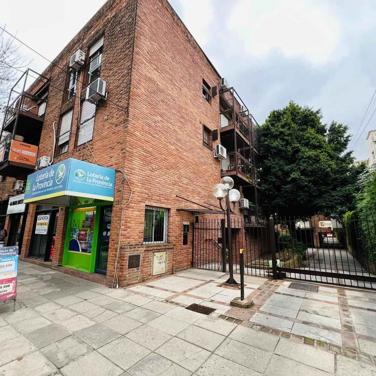 Front-facing with balcony and shared garden