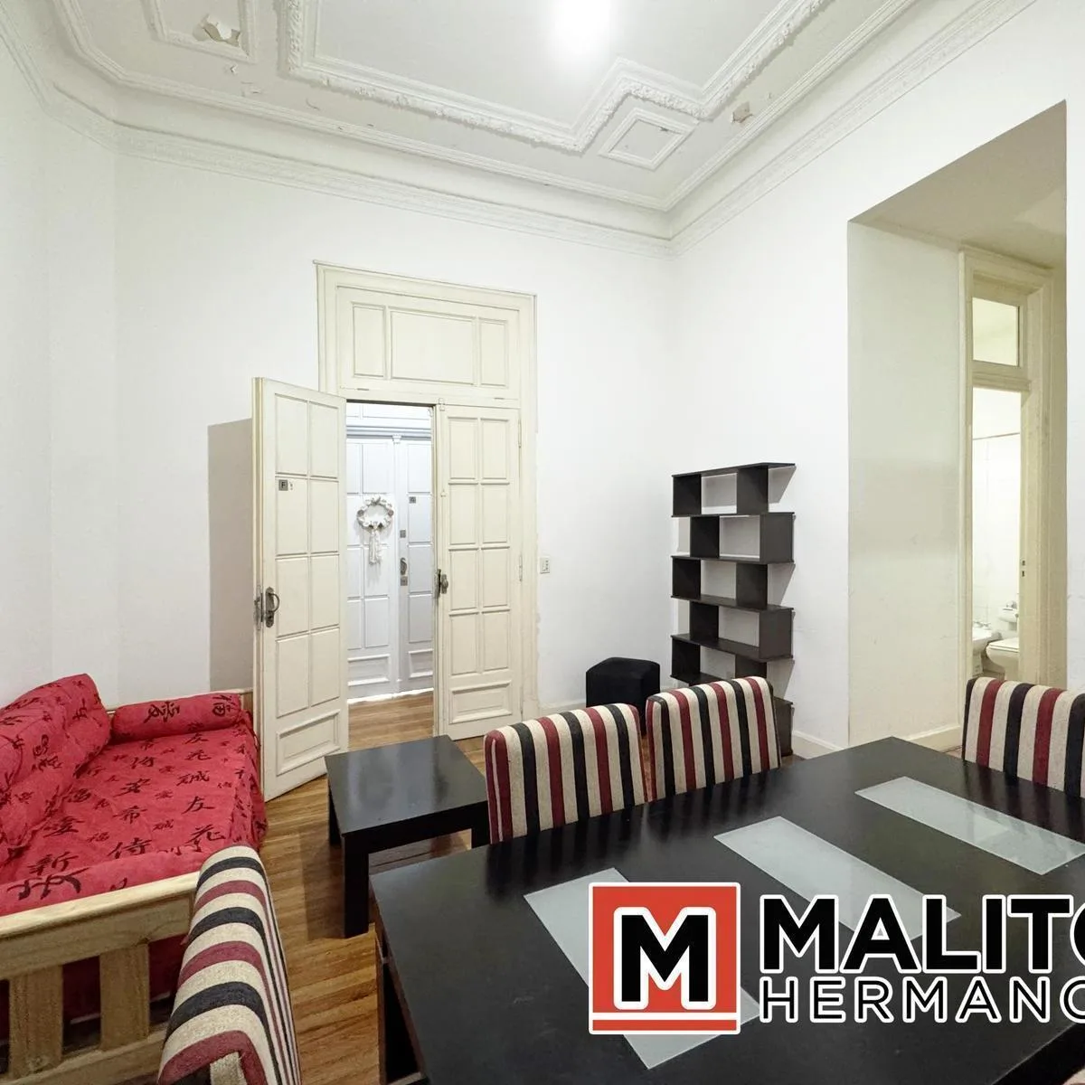 Internal 2-room apartment
