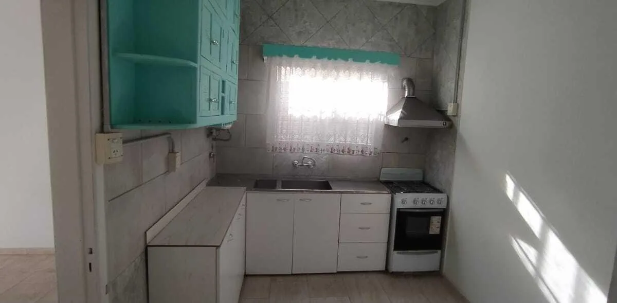 PH 2 Ambientes con Patio y Sin Expensas en Alquiler en Lanús Oeste