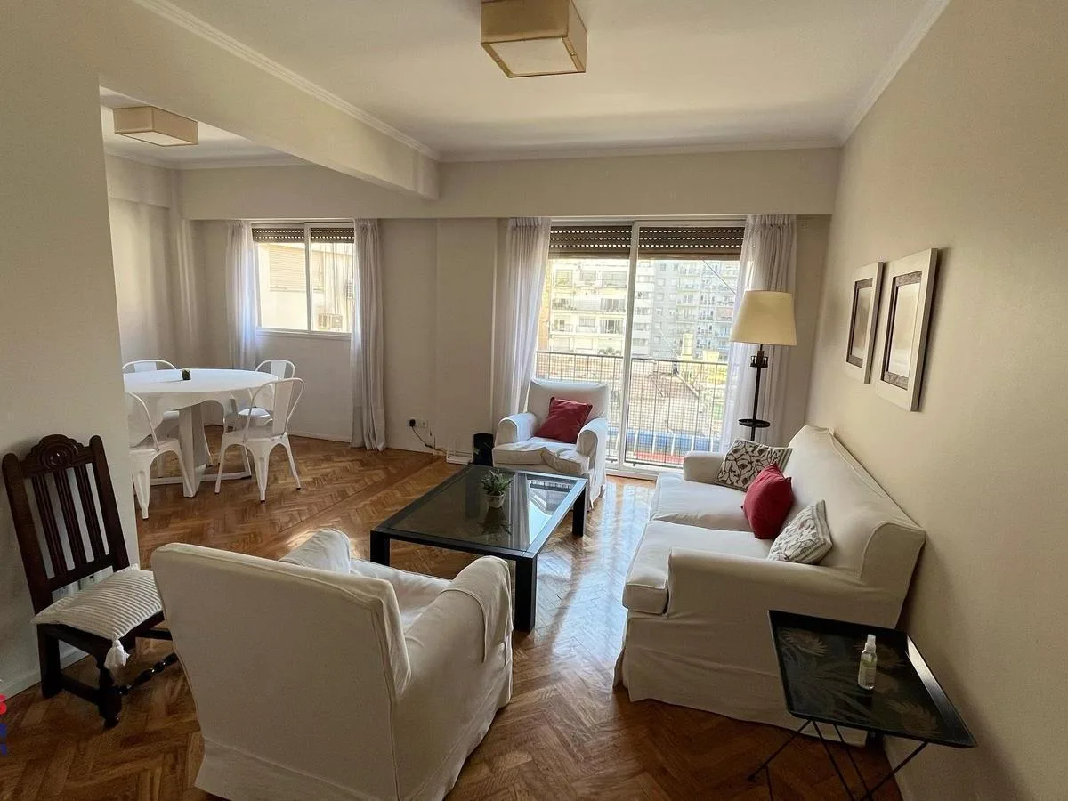 ¡Alquiler Equipado y Amoblado, 2 Ambientes, Piso Alto, C/lavarropa!