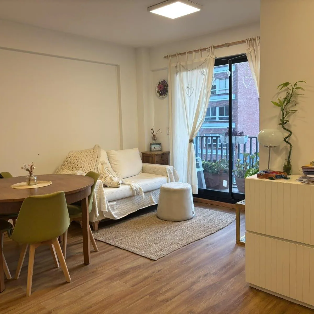 Alquiler. 2 Ambientes. Balcón. Villa Urquiza