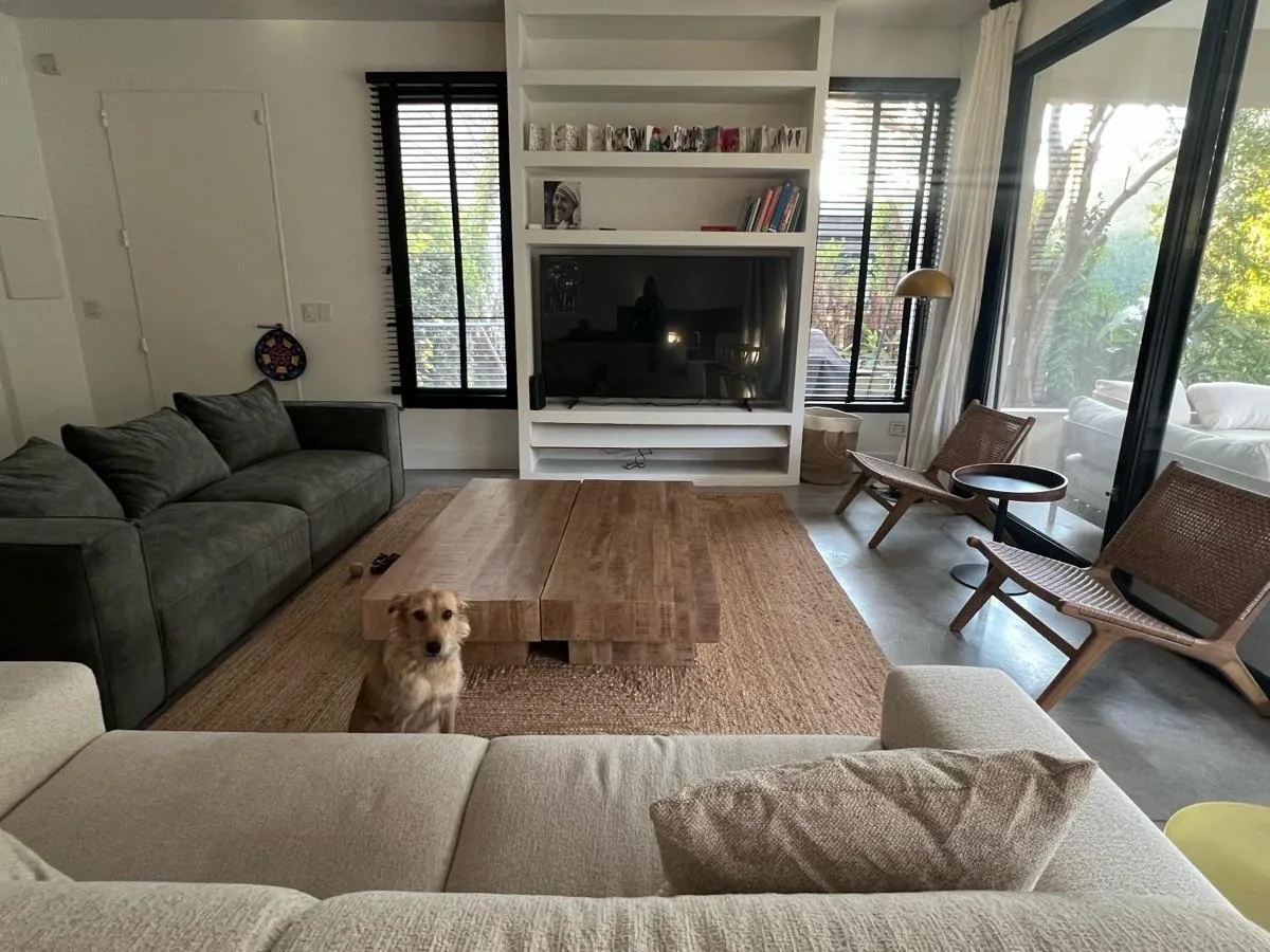 Furnished house, 4BR, terrace
