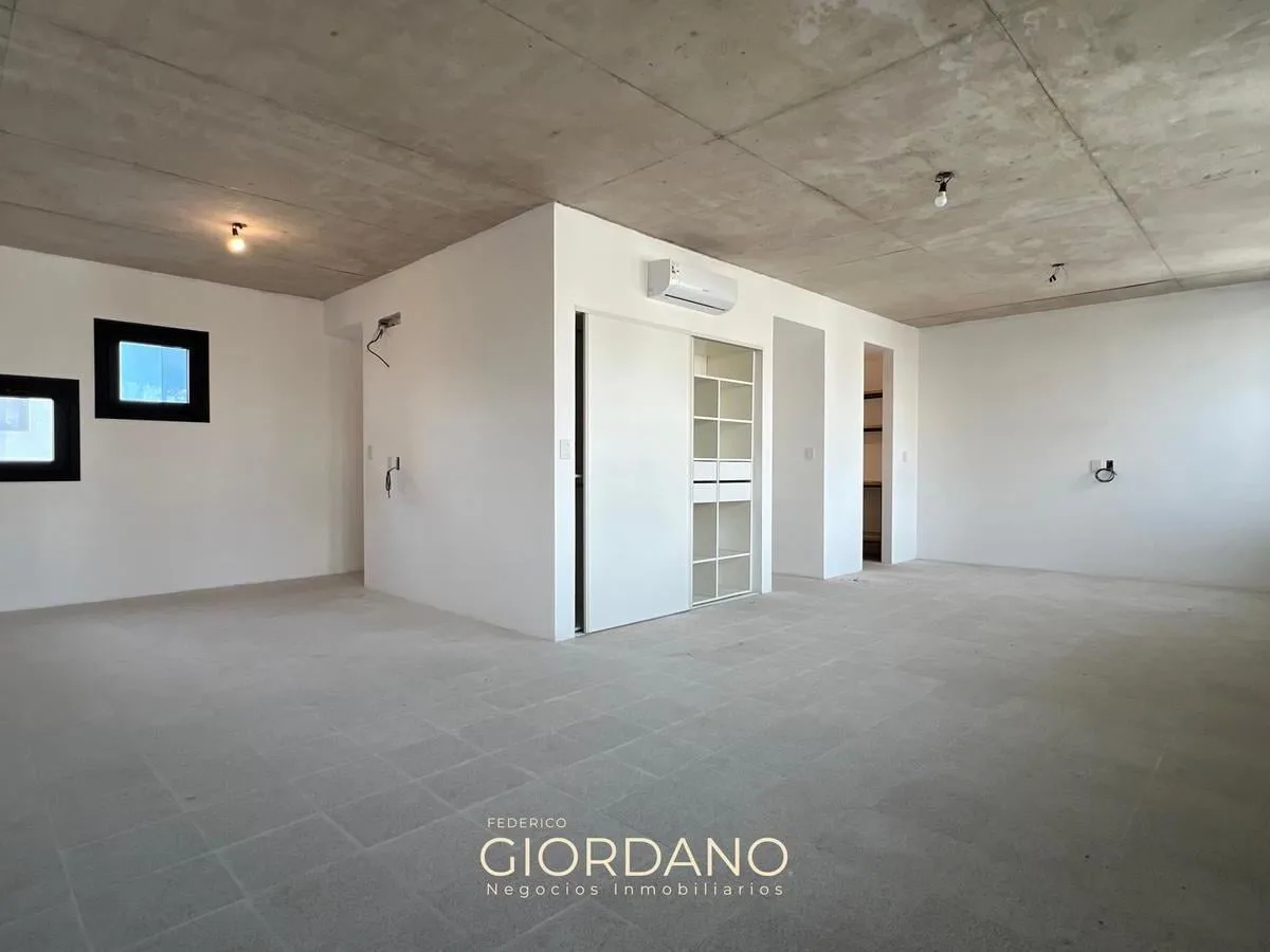 Loft divisible 82 m²