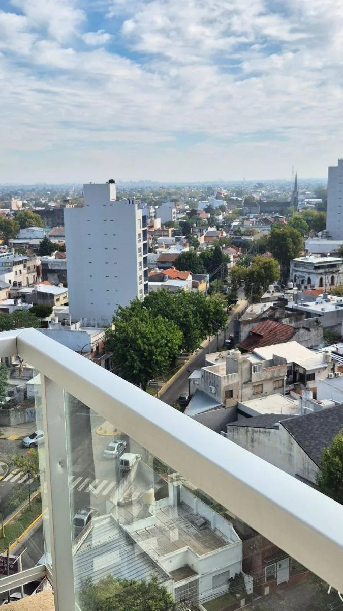 45 m² con balcón y gimnasio