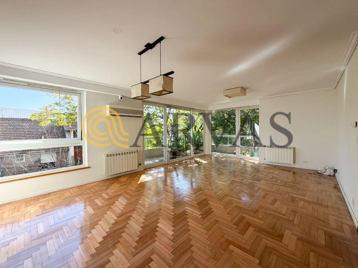 Depto en Acassuso - 3 Dorm - 4 Ambientes - Cochera - Pileta - Sum