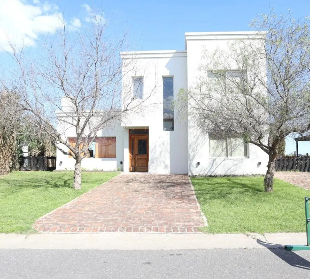 Casa con Vista Al Lago en San Gabriel