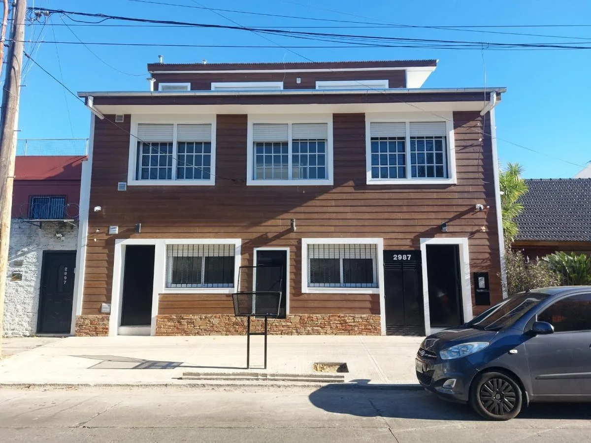 3 ambientes con patio, 80 m²