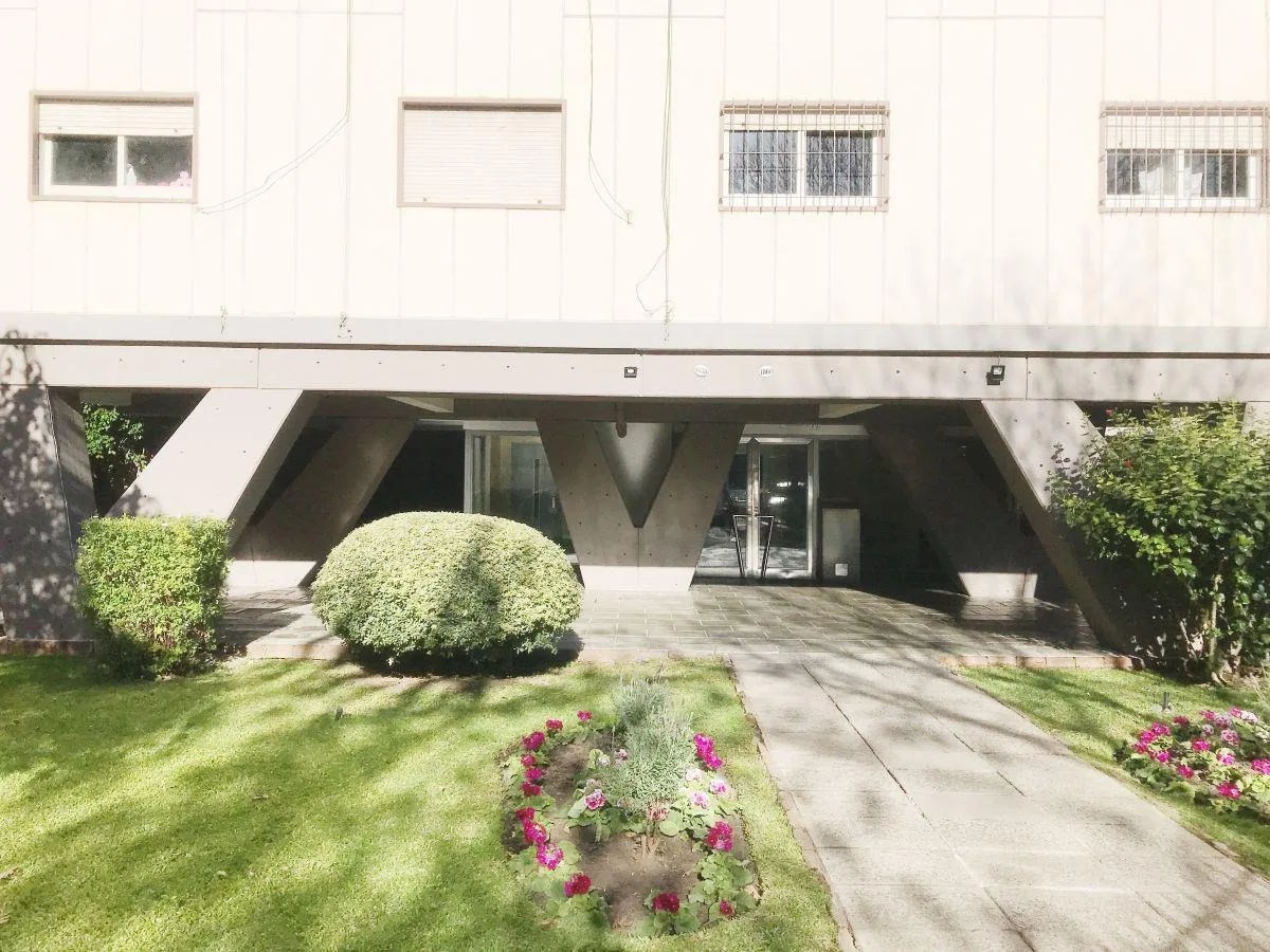 Boulevard C. Rivadavia 1800 - Excelente 3 Amb Reciclado a m de Av Libertador - Bajas Expensas!