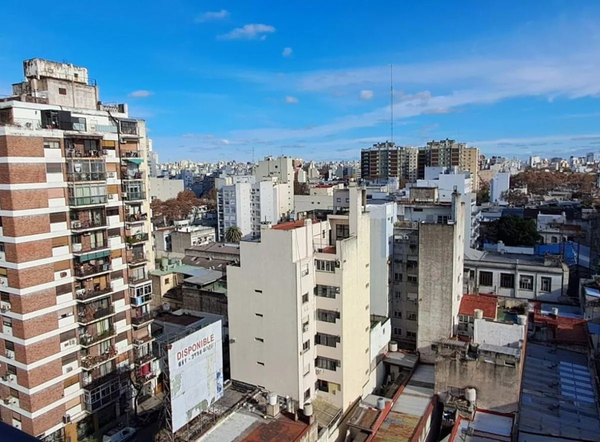 Alquiler Amplio Monoambiente C Balcon Al Frente
