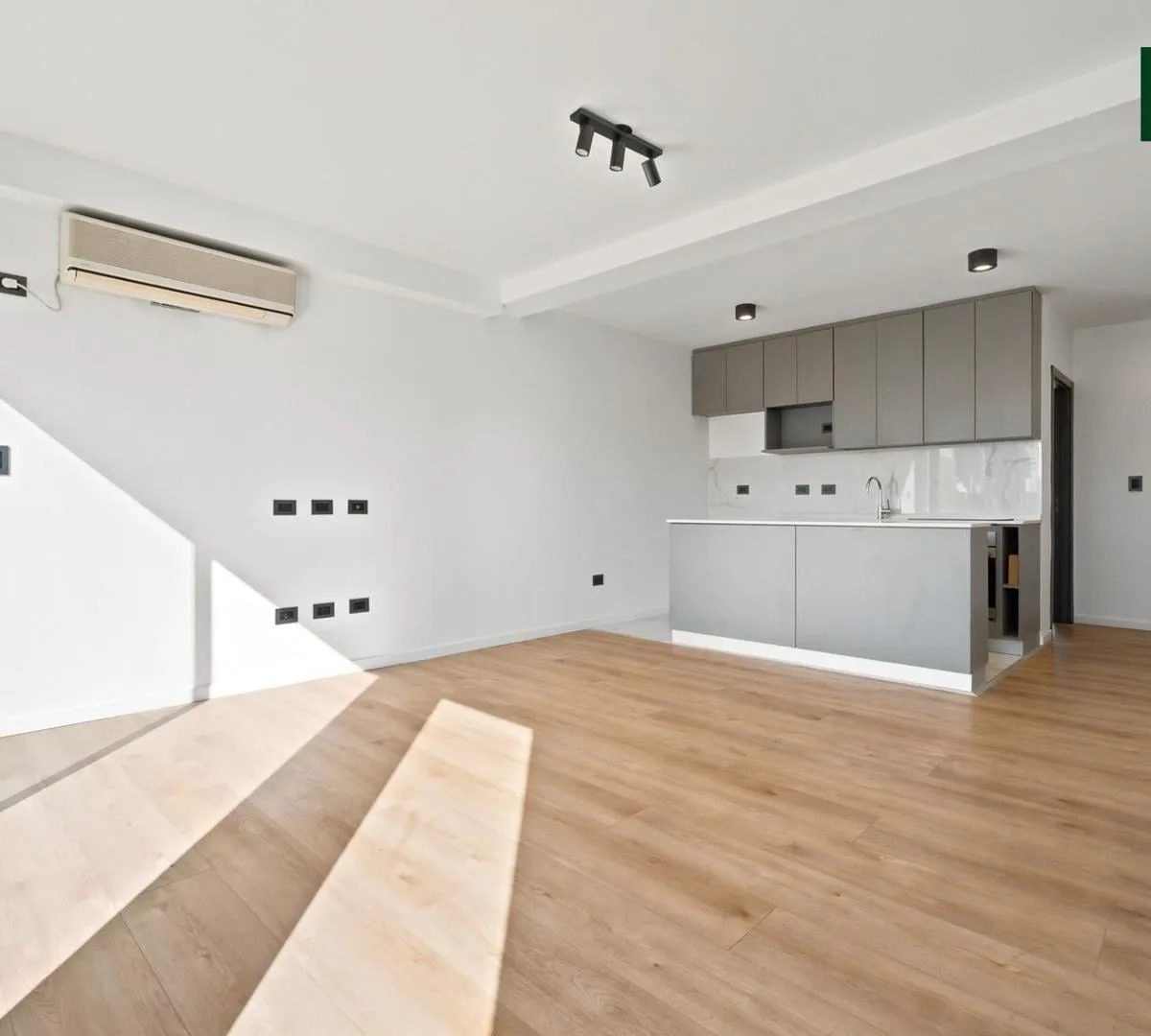 Piso|4 Ambientes| Alquiler en Urquiza| C/terraza a Estrenar