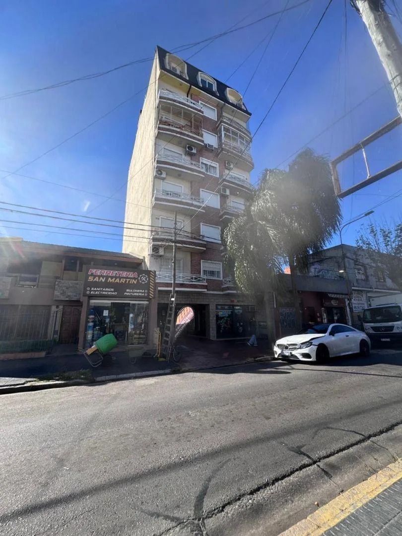 Departamento 2 Ambientes. | Av San Martin Al 500