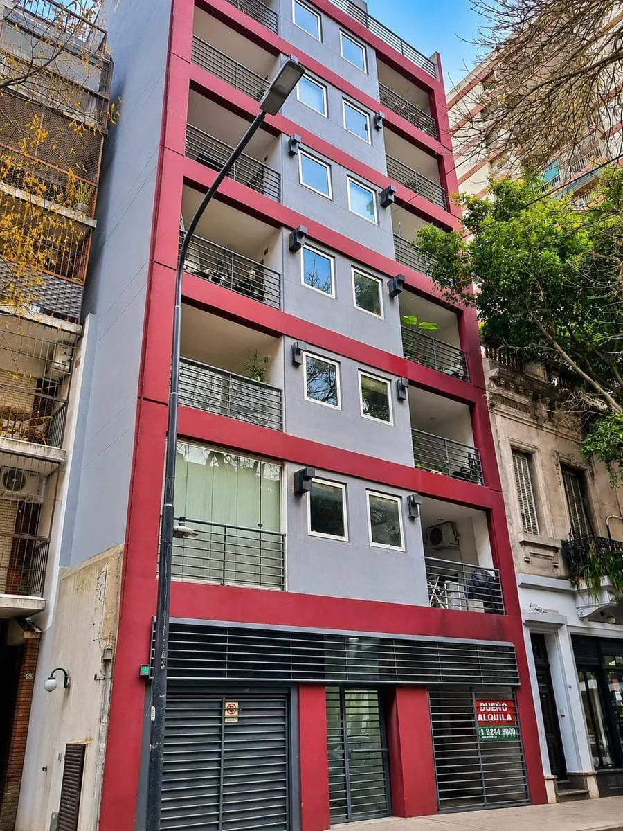 2-room unit with patio and parking