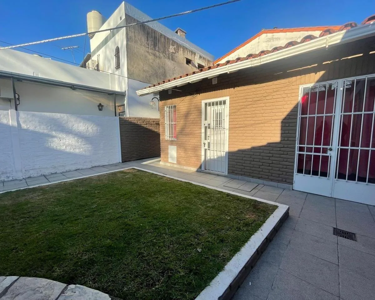 Casa 3 Ambientes. | Luis Saenz Peña 863
