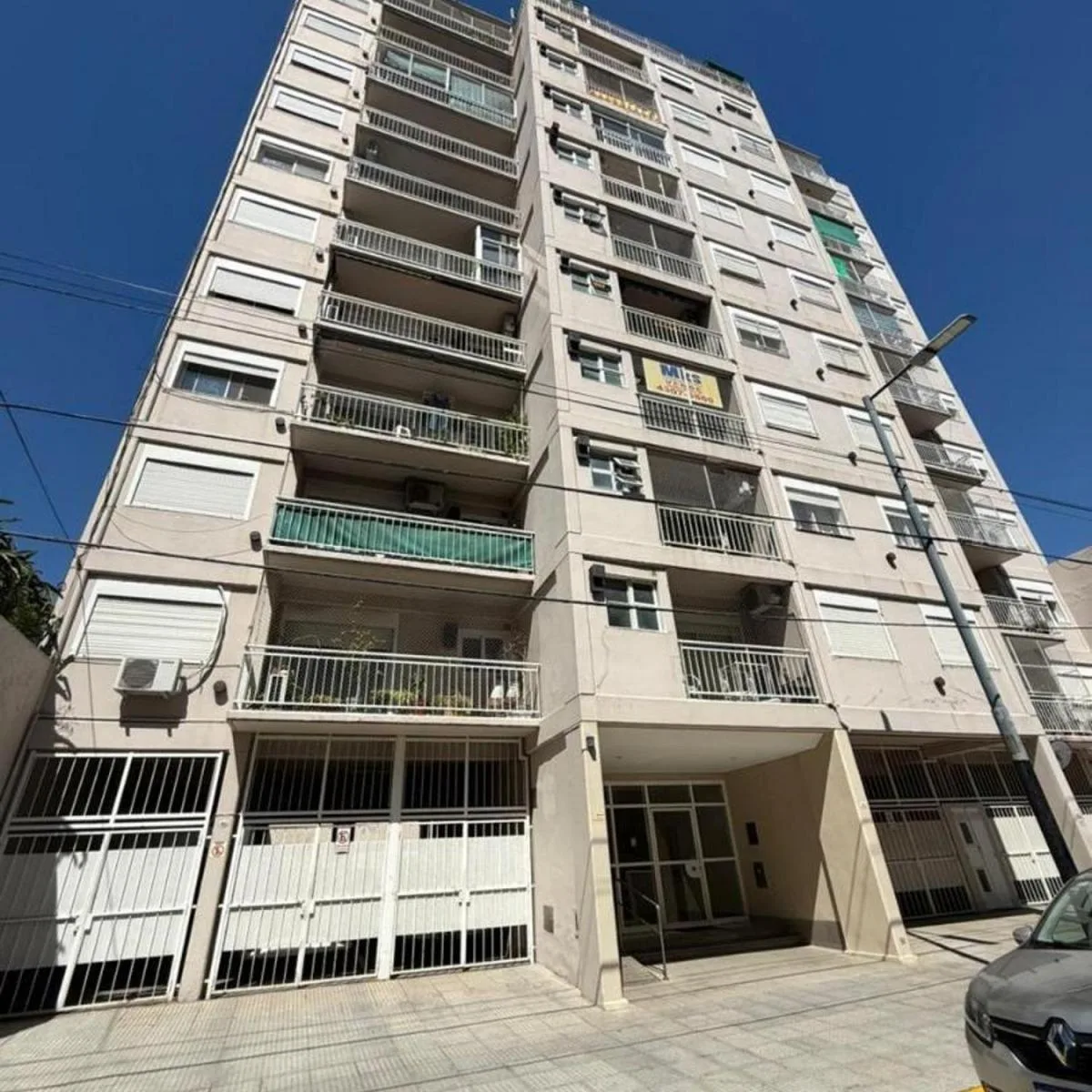 Alquiler Departamento 4 Ambientes + Cochera Flores