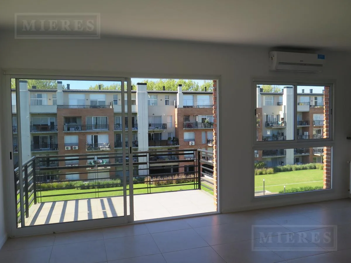 Duplex 2-room with terrace