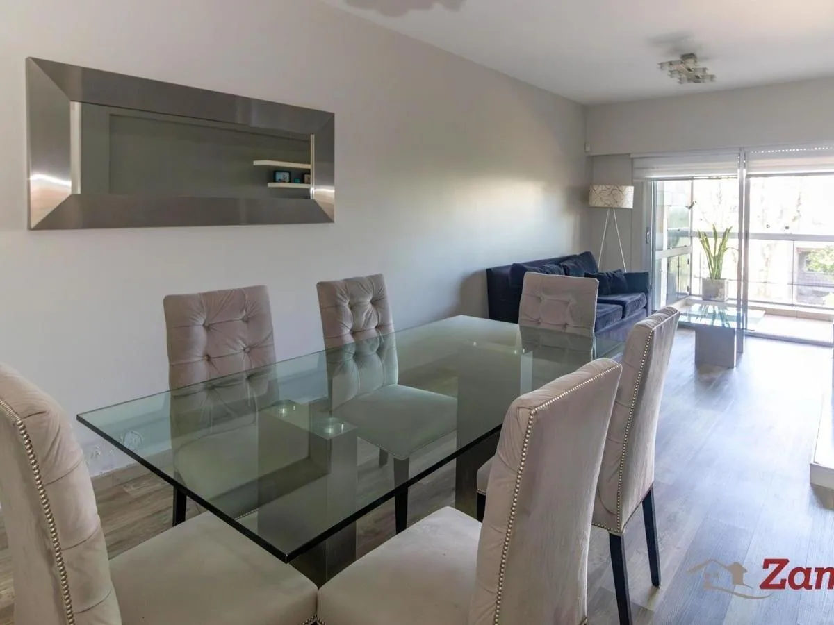 Venta Cuatro Amb, Dos Cocheras Apto Credito!