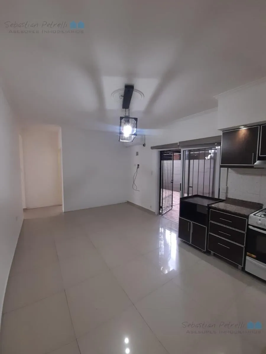 Departamento 2 Ambientes con Doble Patio - Villa Luzuriaga