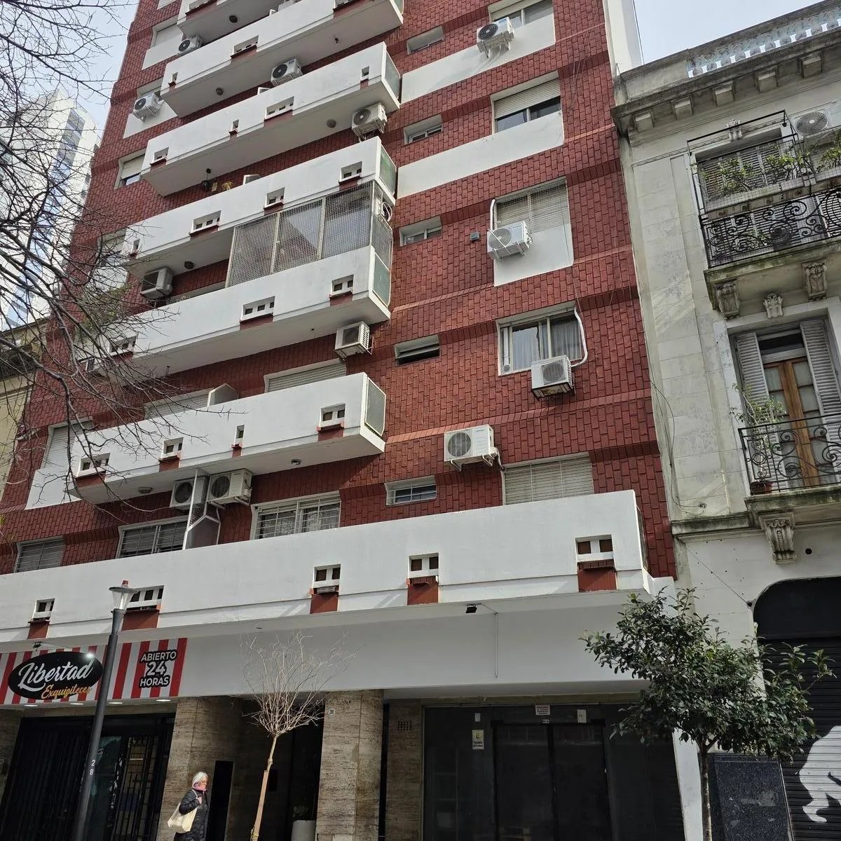 2 ambientes Monserrat lateral